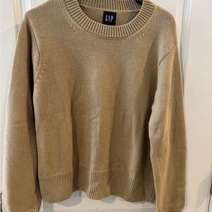 GAP Women's Tan Crew Neck Sweater